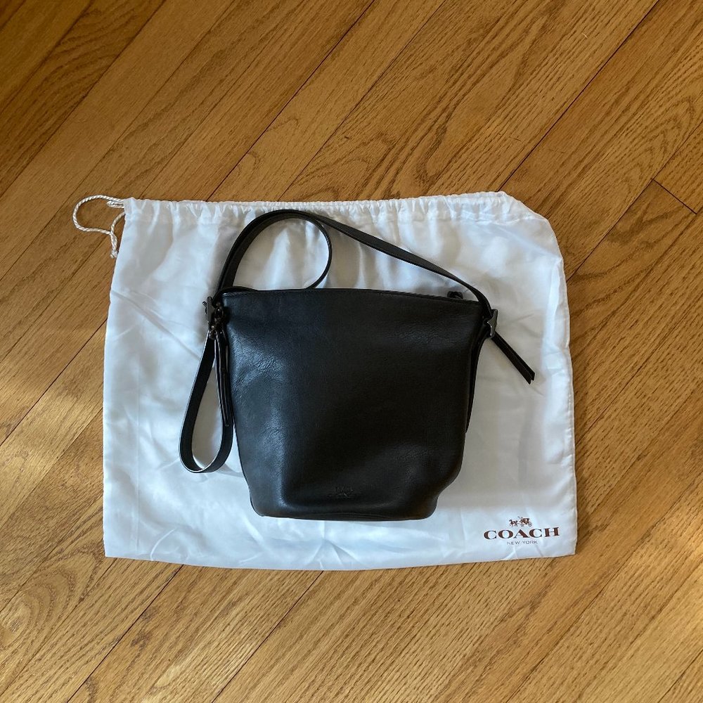 EUC Vintage Black Coach Crossbody Bucket Bag